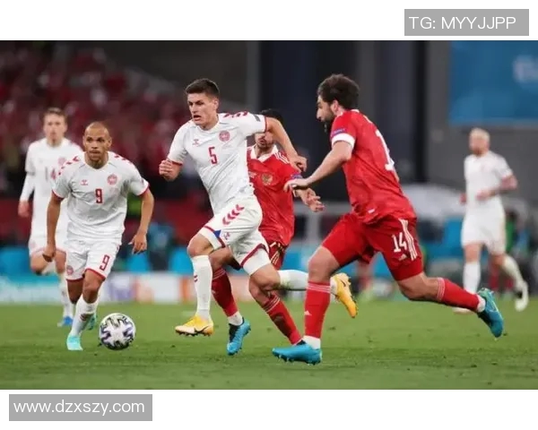 南京羽毛球队在世界杯预选赛中的默契配合与战术分析